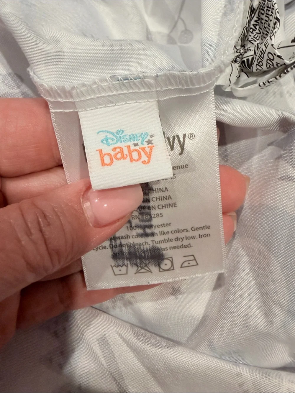 Disney Baby Lambs & Ivy Fitted Crib Sheet- Winnie the Pooh